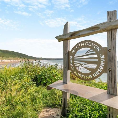 2 Middlecombe - Luxury Apartment At Byron Woolacombe, Only 4 Minute Walk To Woolacombe Beach! Exterior foto