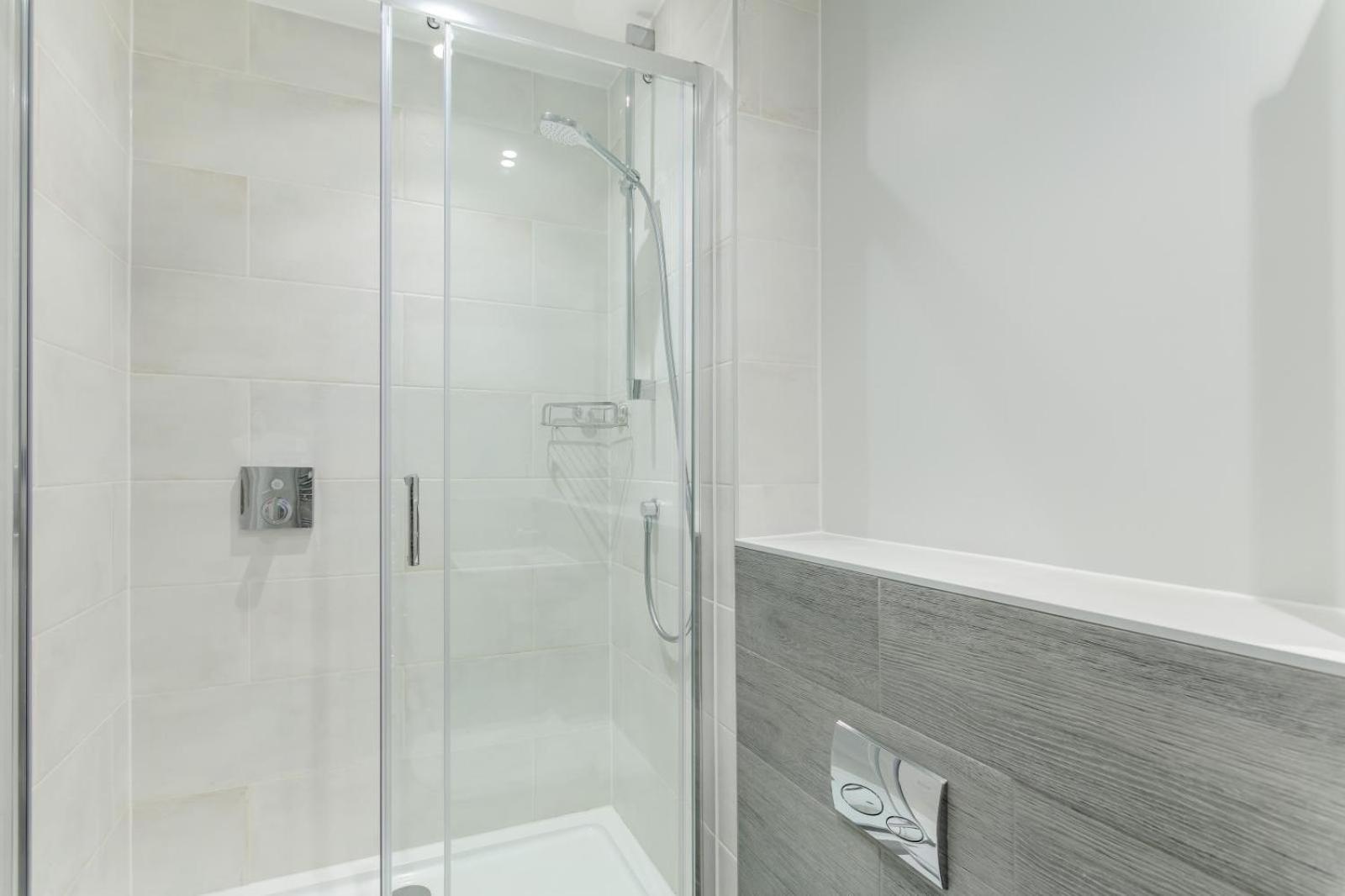2 Middlecombe - Luxury Apartment At Byron Woolacombe, Only 4 Minute Walk To Woolacombe Beach! Exterior foto